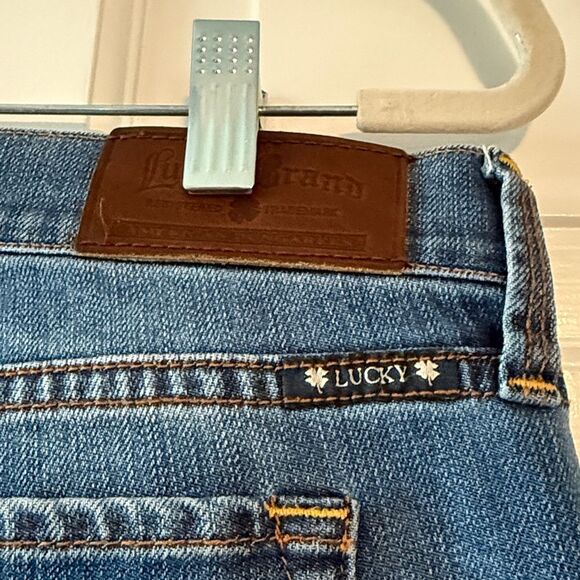 Lucky Brand Sofia Boot Cut Jeans Size 12 / 31 Ankle Mid Rise Shorter Inseam - Picture 4 of 9
